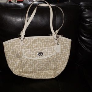 Large Coach handbag great condition